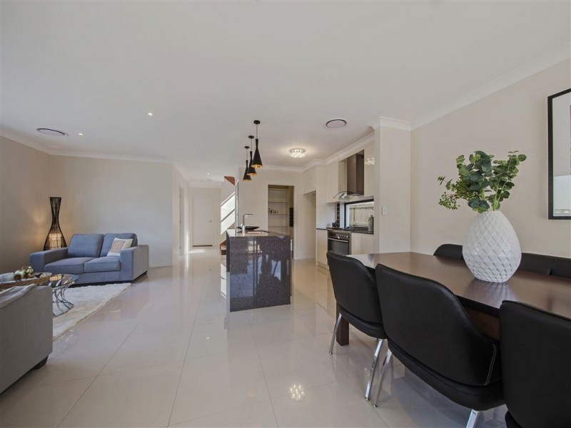 46 Kenneth Street, Coorparoo QLD 4151