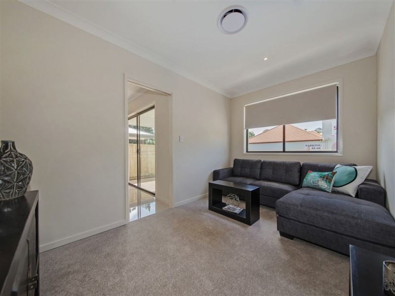 46 Kenneth Street, Coorparoo QLD 4151