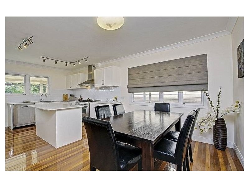 6 Garden Street, Greenslopes QLD 4120