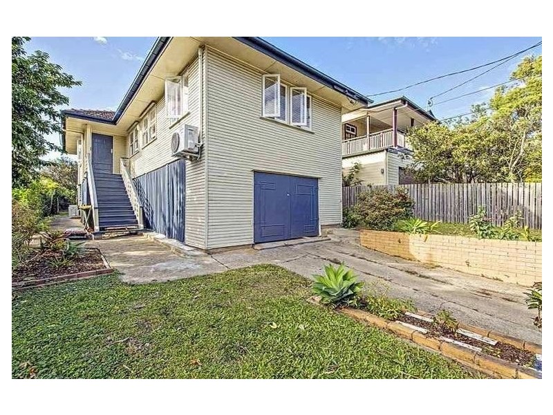 6 Garden Street, Greenslopes QLD 4120