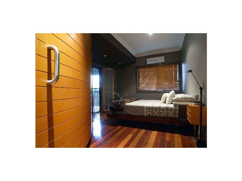 7 Henderson Street, Camp Hill QLD 4152