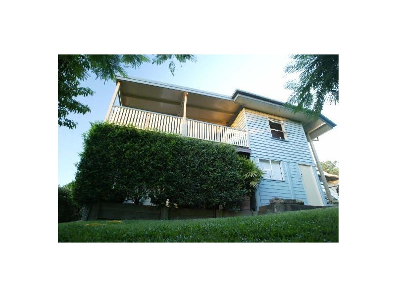 7 Henderson Street, Camp Hill QLD 4152