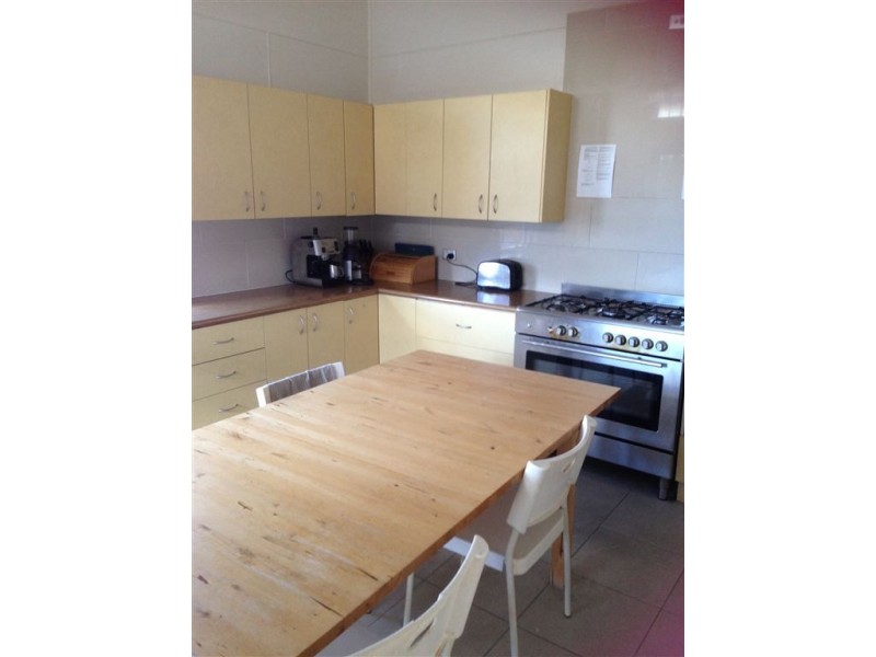 7C/230 Cavendish Rd, Coorparoo QLD 4151