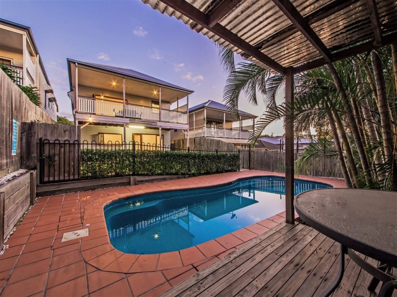 62 Wyena Street, Camp Hill QLD 4152