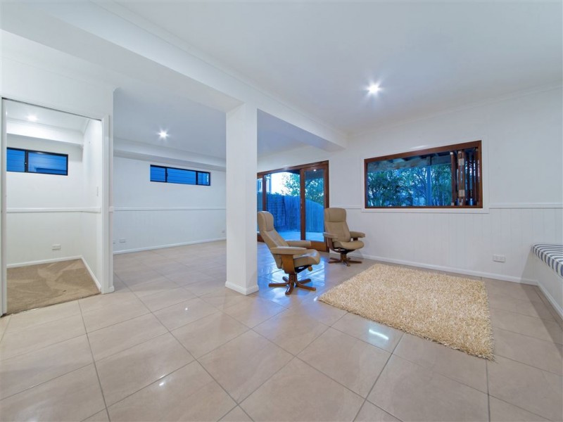 62 Wyena Street, Camp Hill QLD 4152