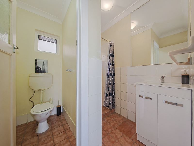 3/230 Cavendish, Coorparoo QLD 4151