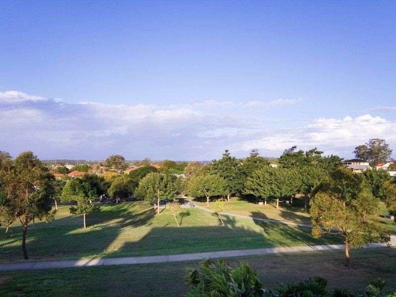 61 Arrol Street, Camp Hill QLD 4152