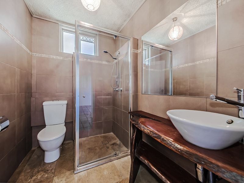 1/69 Chatsworth Road, Greenslopes QLD 4120