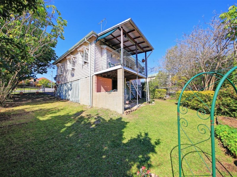 Holland Park QLD 4121