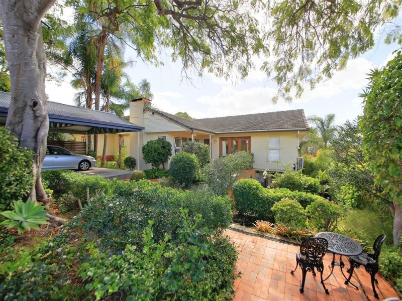 56 Beresford Terrace, Coorparoo QLD 4151