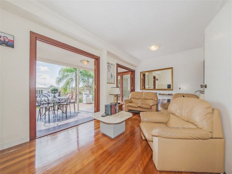 56 Beresford Terrace, Coorparoo QLD 4151