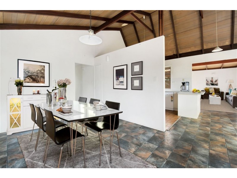 63 Gladewood Drive, Daisy Hill QLD 4127