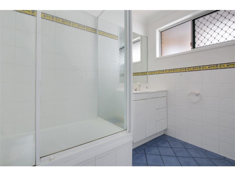 63 Gladewood Drive, Daisy Hill QLD 4127