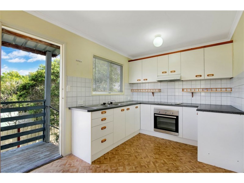 16 Lennox Court, Logan Central QLD 4114