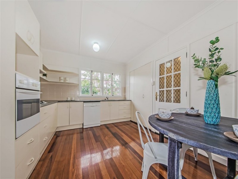 37 Fee Street, Chermside QLD 4032