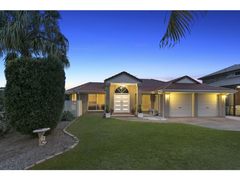 6 Oak Place, Mackenzie QLD 4156