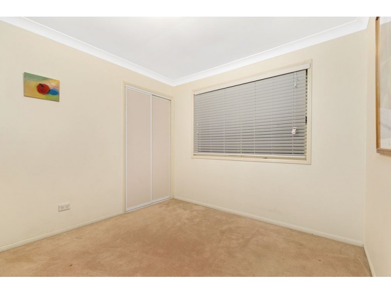 6 Oak Place, Mackenzie QLD 4156