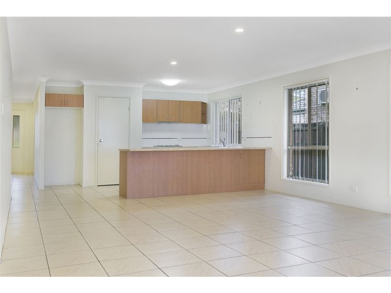 11 Marsh Street, Upper Coomera QLD 4209