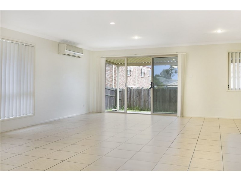 11 Marsh Street, Upper Coomera QLD 4209