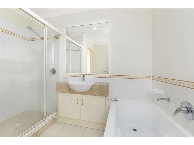 11 Marsh Street, Upper Coomera QLD 4209