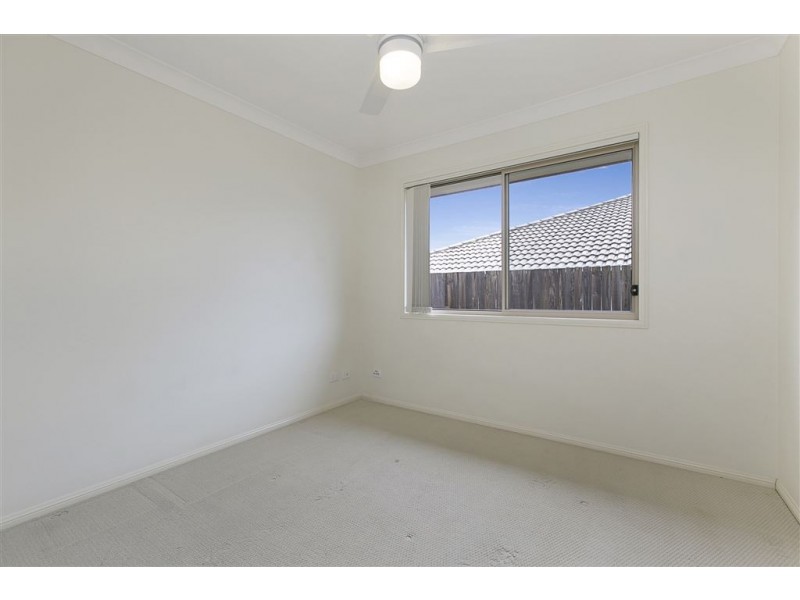 11 Marsh Street, Upper Coomera QLD 4209