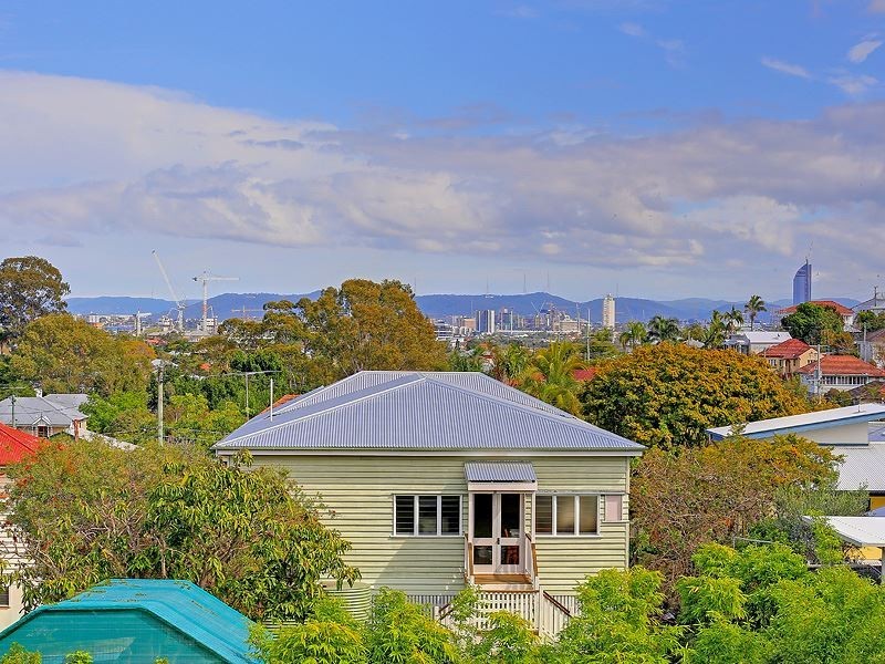 47 Brinawa Street, Camp Hill QLD 4152