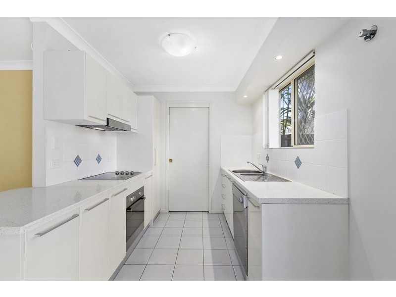 2/15 Howsan Street, Mount Gravatt East QLD 4122