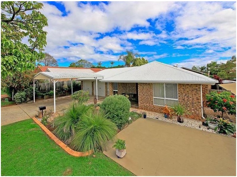 4 Senga Street, Manly West QLD 4179