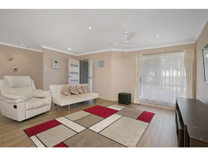 4 Senga Street, Manly West QLD 4179