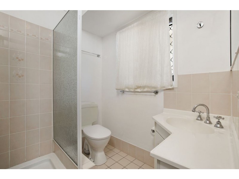 4 Senga Street, Manly West QLD 4179