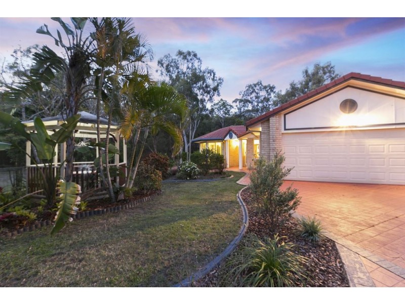 35 Van Gogh Place, Mackenzie QLD 4156