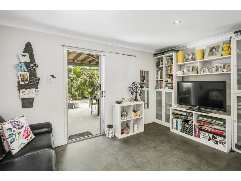 168 Macrossan Avenue, Norman Park QLD 4170