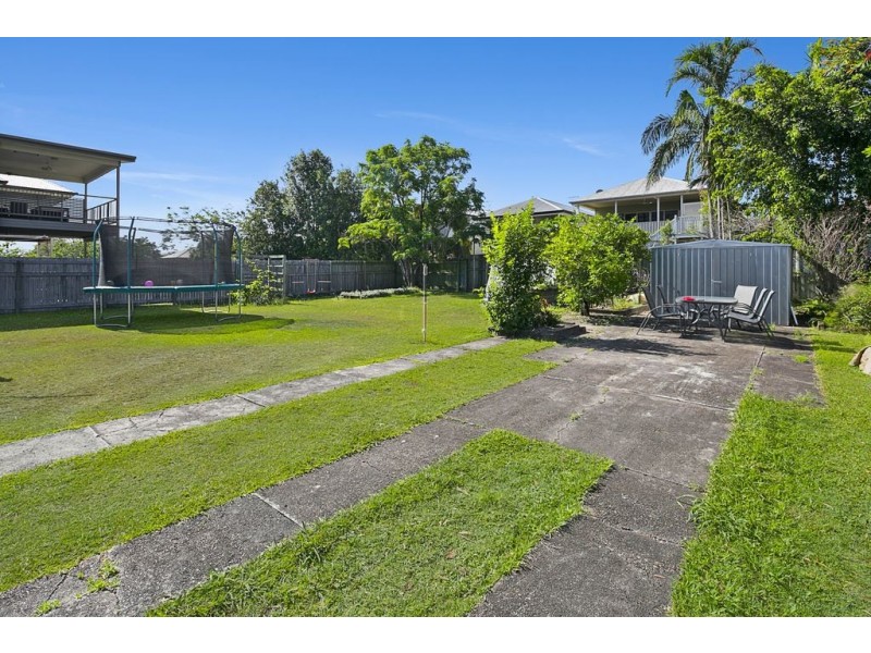 106 Stanley Road, Camp Hill QLD 4152