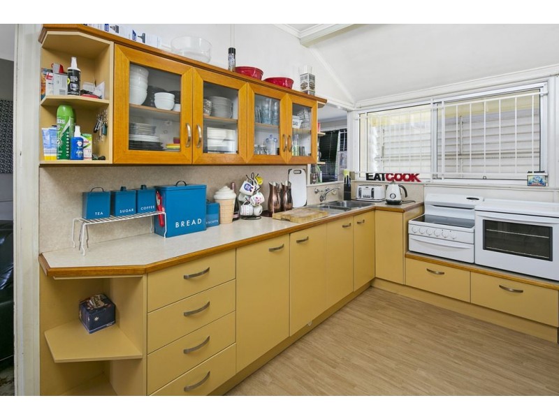 106 Stanley Road, Camp Hill QLD 4152