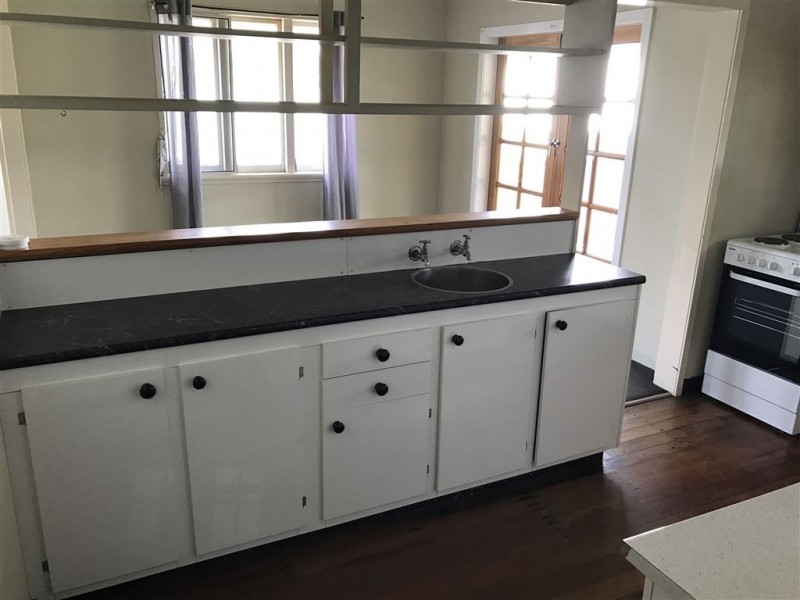 26 Pinecroft Street, Camp Hill QLD 4152