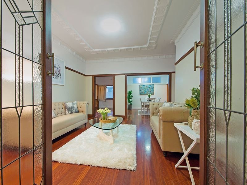 29 Newman Avenue, Camp Hill QLD 4152