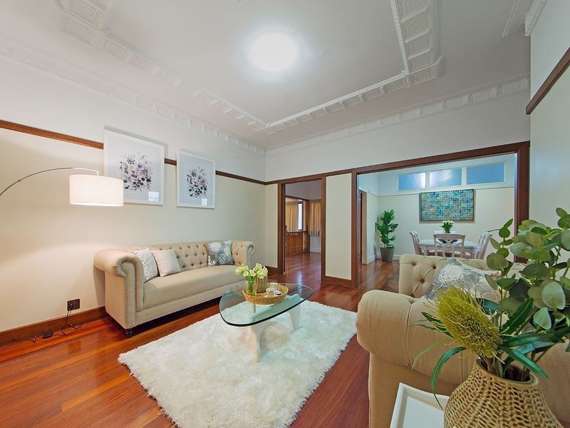 29 Newman Avenue, Camp Hill QLD 4152