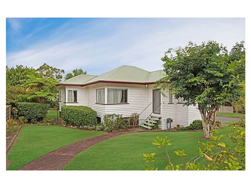 38 Hethorn Street, Coorparoo QLD 4151