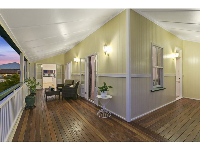 33 Carville Street, Annerley QLD 4103