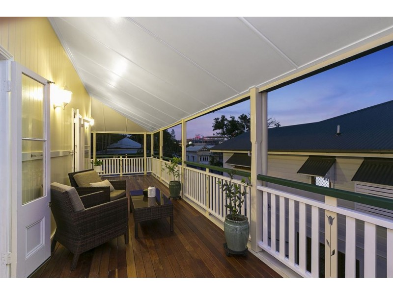 33 Carville Street, Annerley QLD 4103