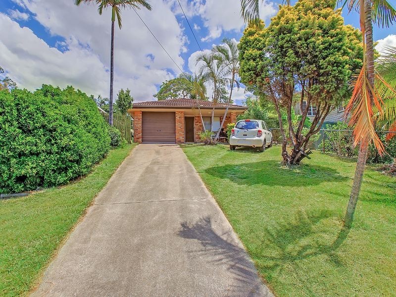 21 Greens Road, Coorparoo QLD 4151