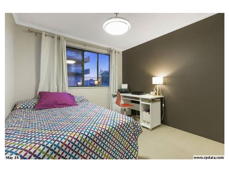 18/219 Wellington Road, East Brisbane QLD 4169