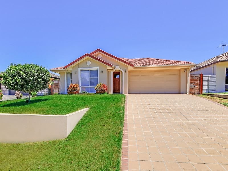 52 Taylor Place, Mackenzie QLD 4156