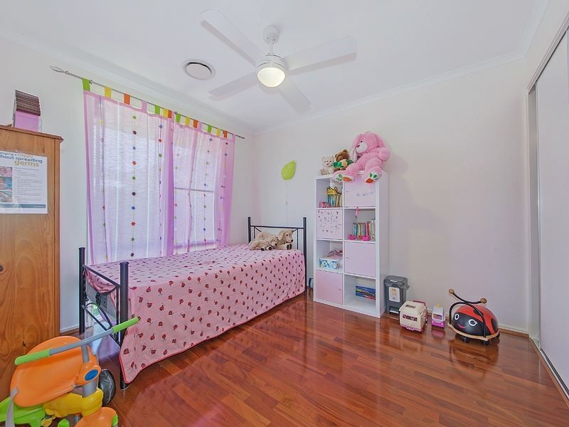 52 Taylor Place, Mackenzie QLD 4156