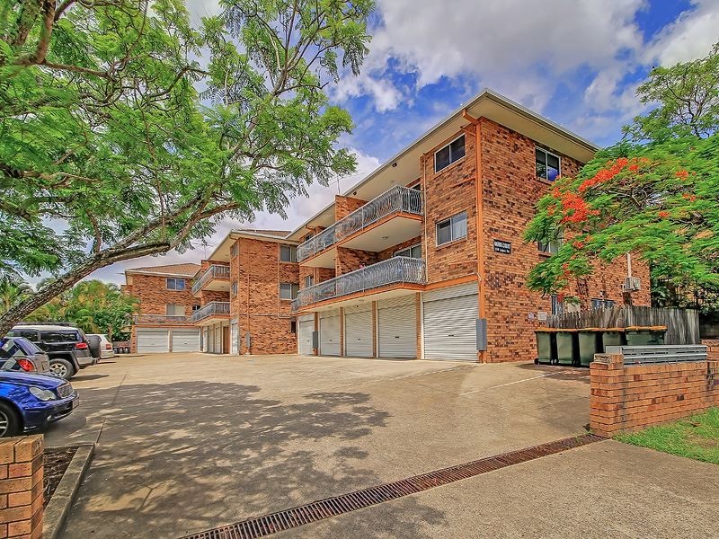 13/558 Logan Road, Greenslopes QLD 4120