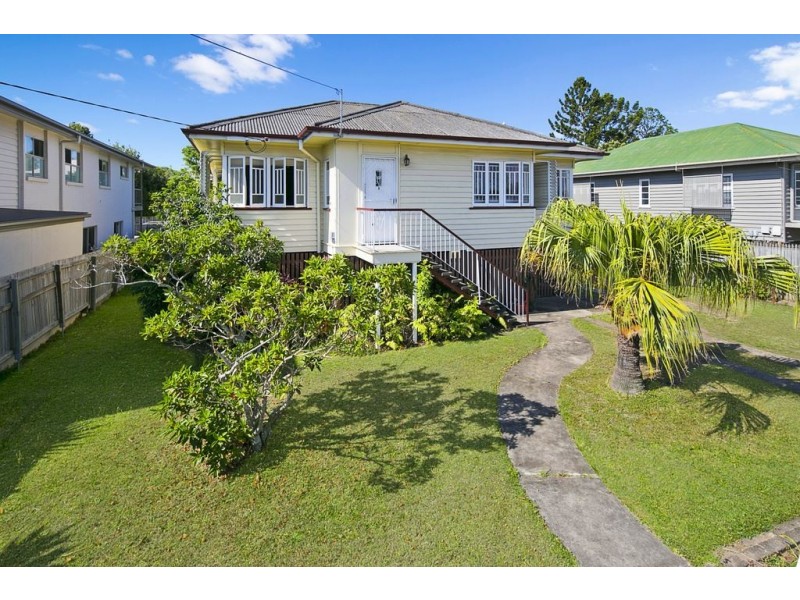 106 Stanley Road, Camp Hill QLD 4152