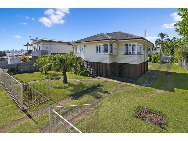 106 Stanley Road, Camp Hill QLD 4152