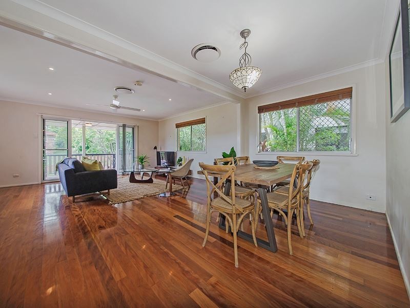 18 Ferol Street, Coorparoo QLD 4151