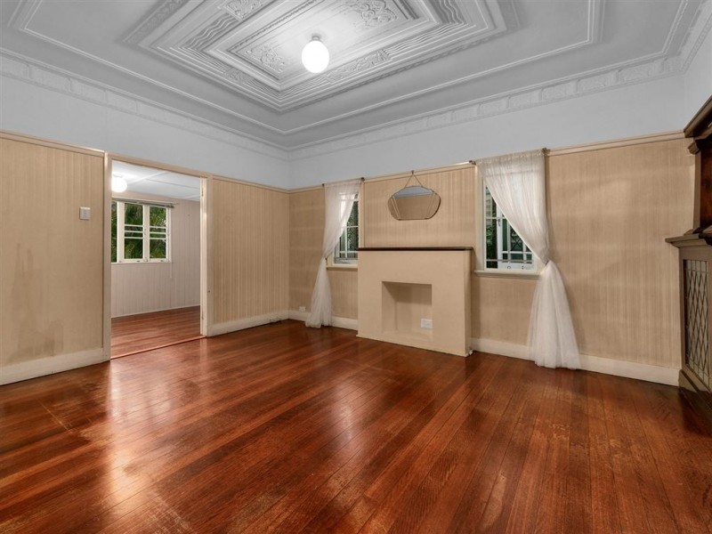 18 Pelham Street, Coorparoo QLD 4151