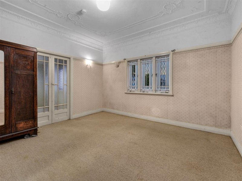 18 Pelham Street, Coorparoo QLD 4151